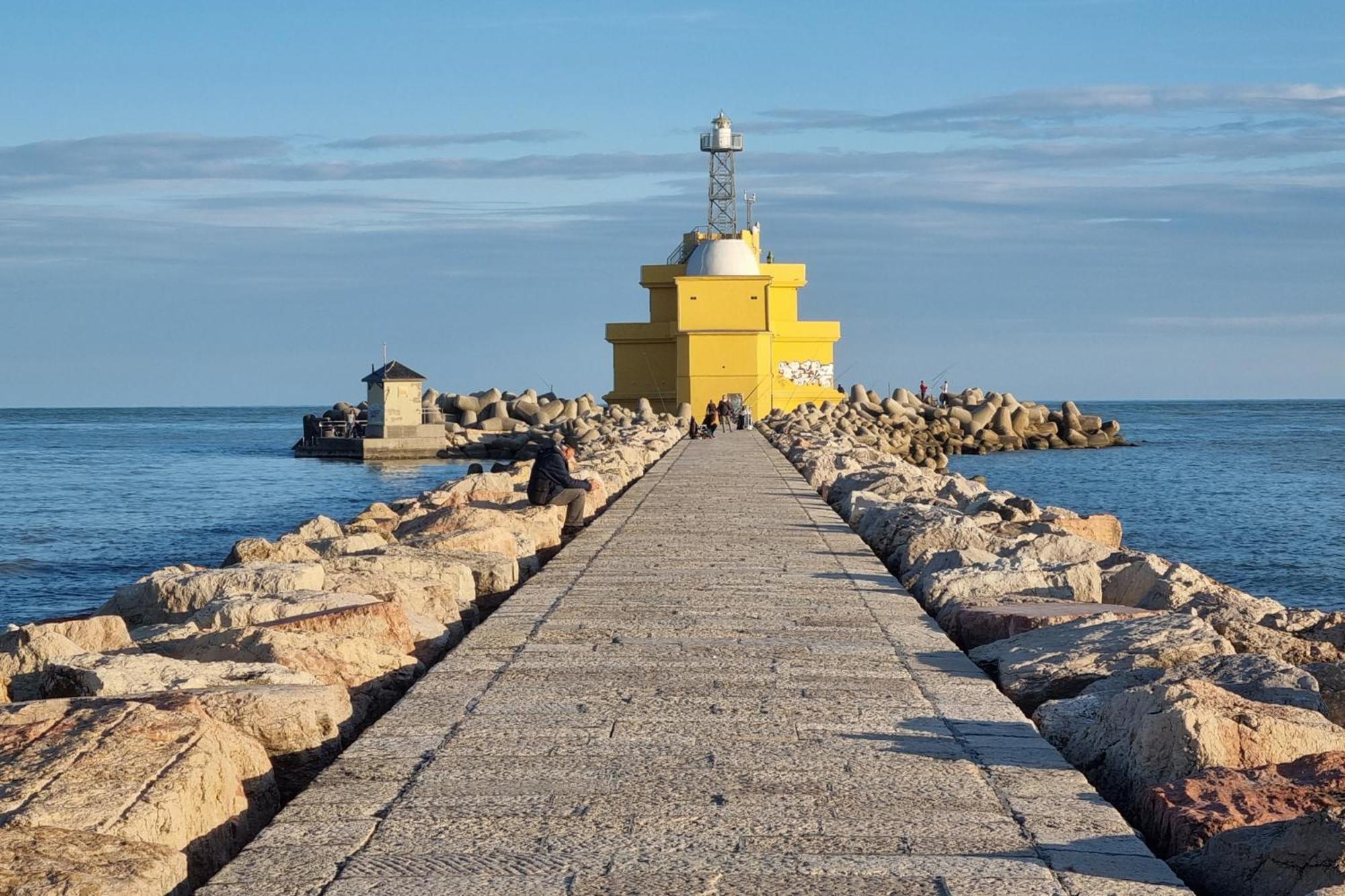 In 25353 * Lido di Jesolo
